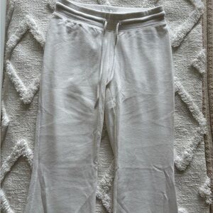 Aritzia Cozy Cream Sweatpants